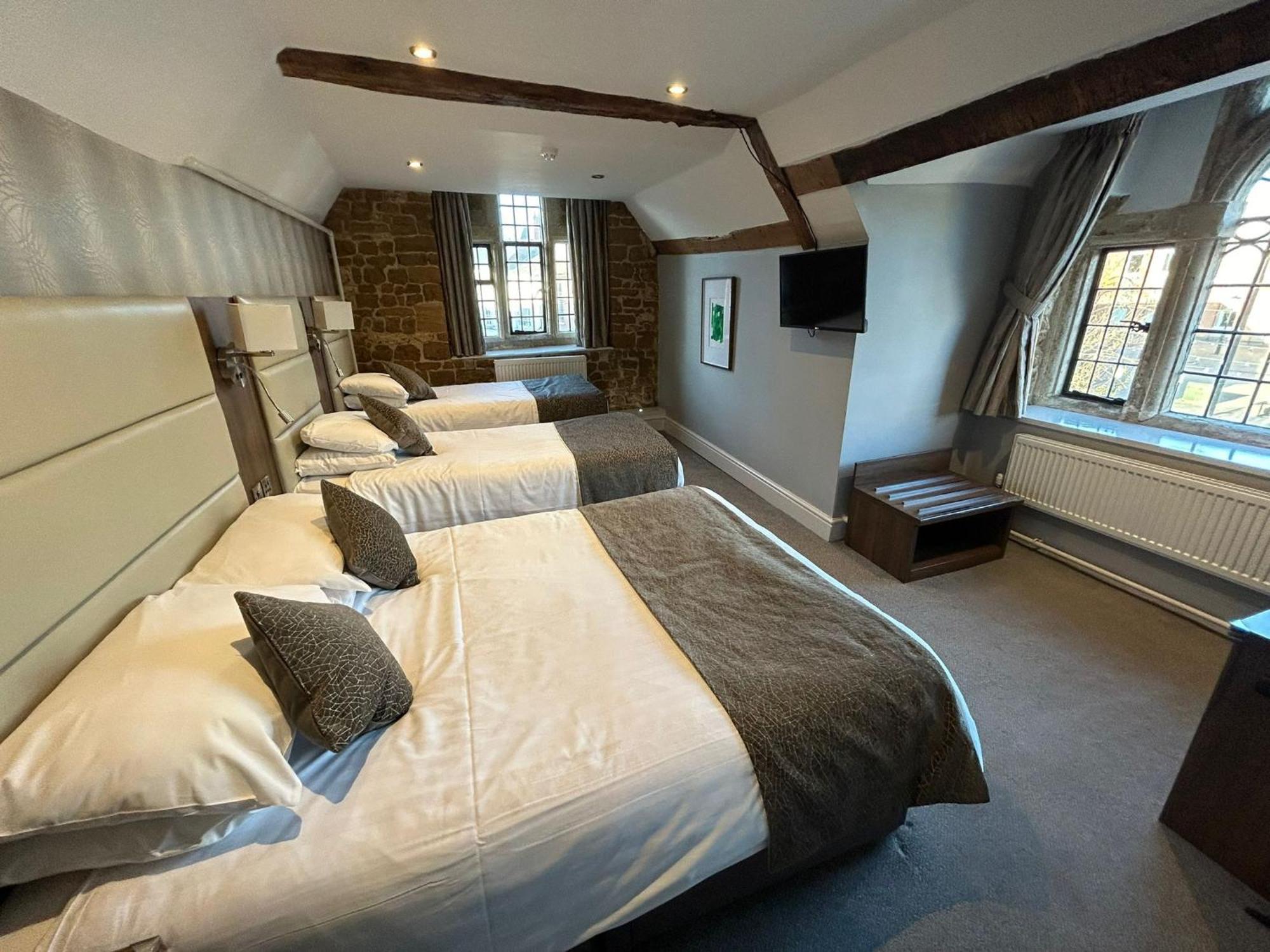 The Hind Hotel Wellingborough Zimmer foto